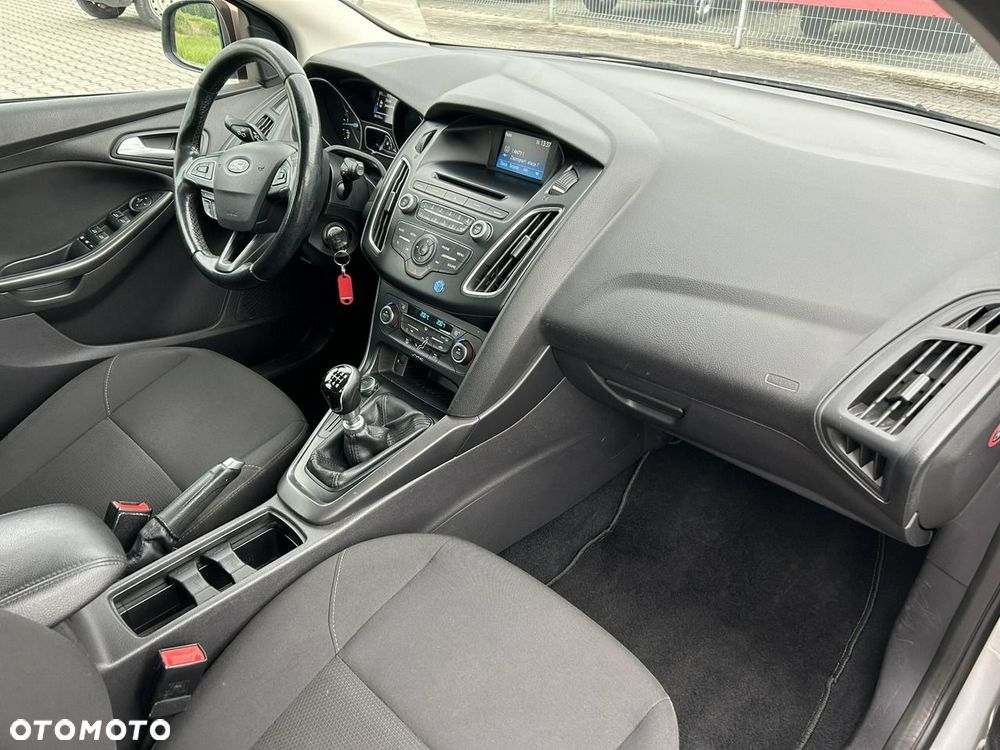 Ford Focus - 14
