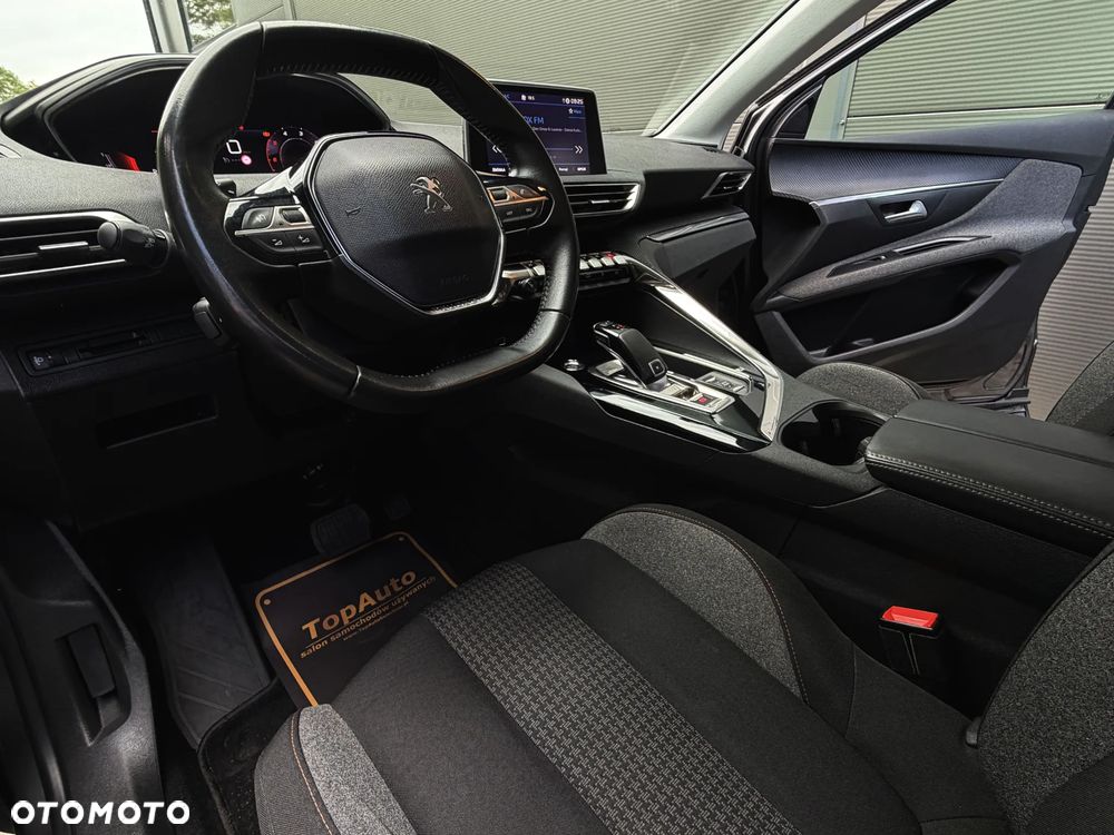 Peugeot 5008 BlueHDi 130 EAT8 Allure - 21