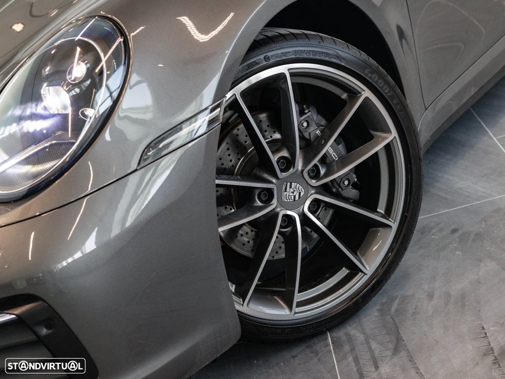 Porsche 911 (992) Carrera T PDK - 23