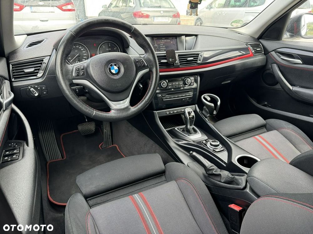 BMW X1 sDrive18d Sport Line - 7