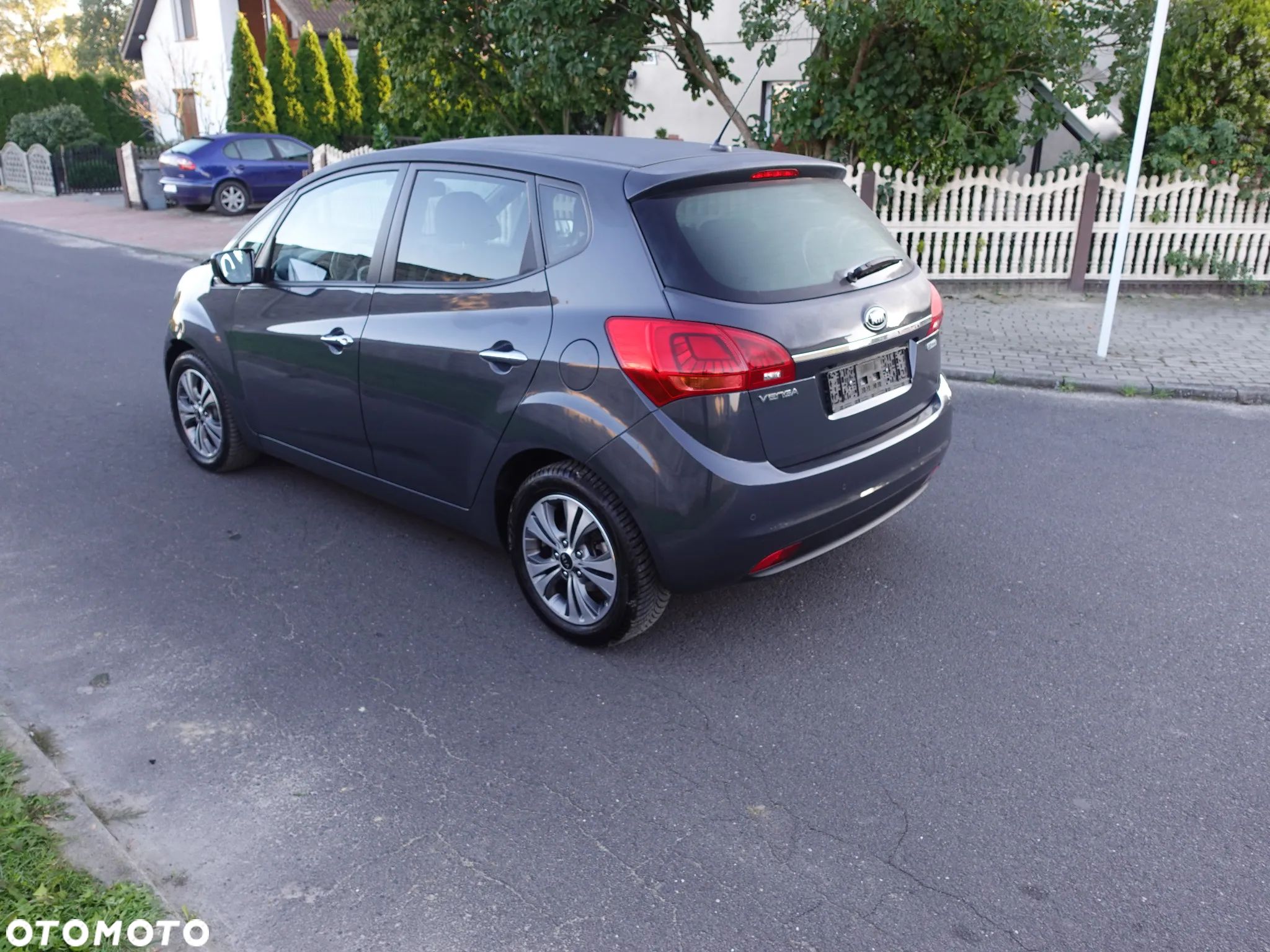 Kia Venga 1.6 CVVT Dream Team Edition - 1