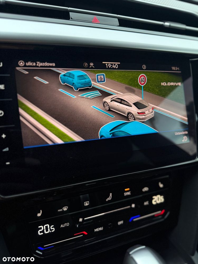 Volkswagen Arteon 2.0 TSI R-Line DSG - 32