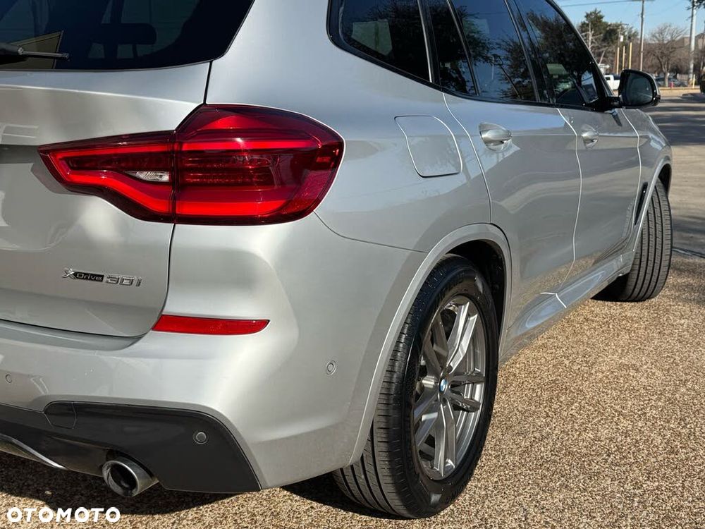 BMW X3 xDrive30i M Sport - 4