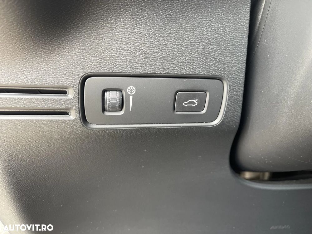 Volvo XC 40 T3 Geartronic Inscription - 11