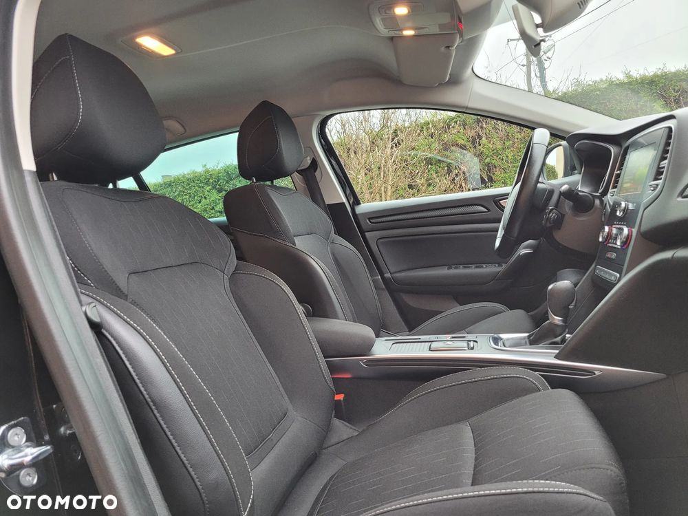 Renault Megane ENERGY TCe 140 EDC LIMITED - 21