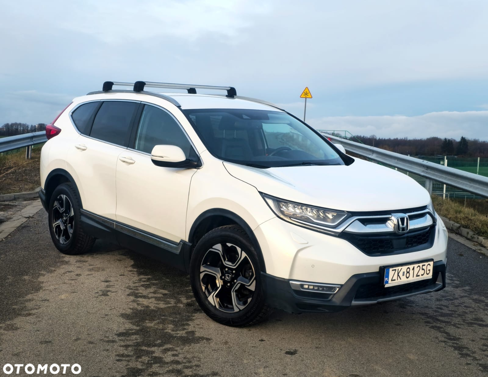 Honda CR-V 1.5 Lifestyle (Honda Connect+) CVT - 9