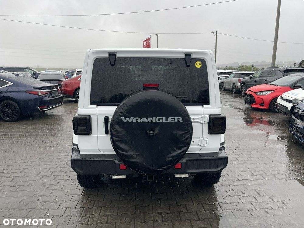 Jeep Wrangler - 3