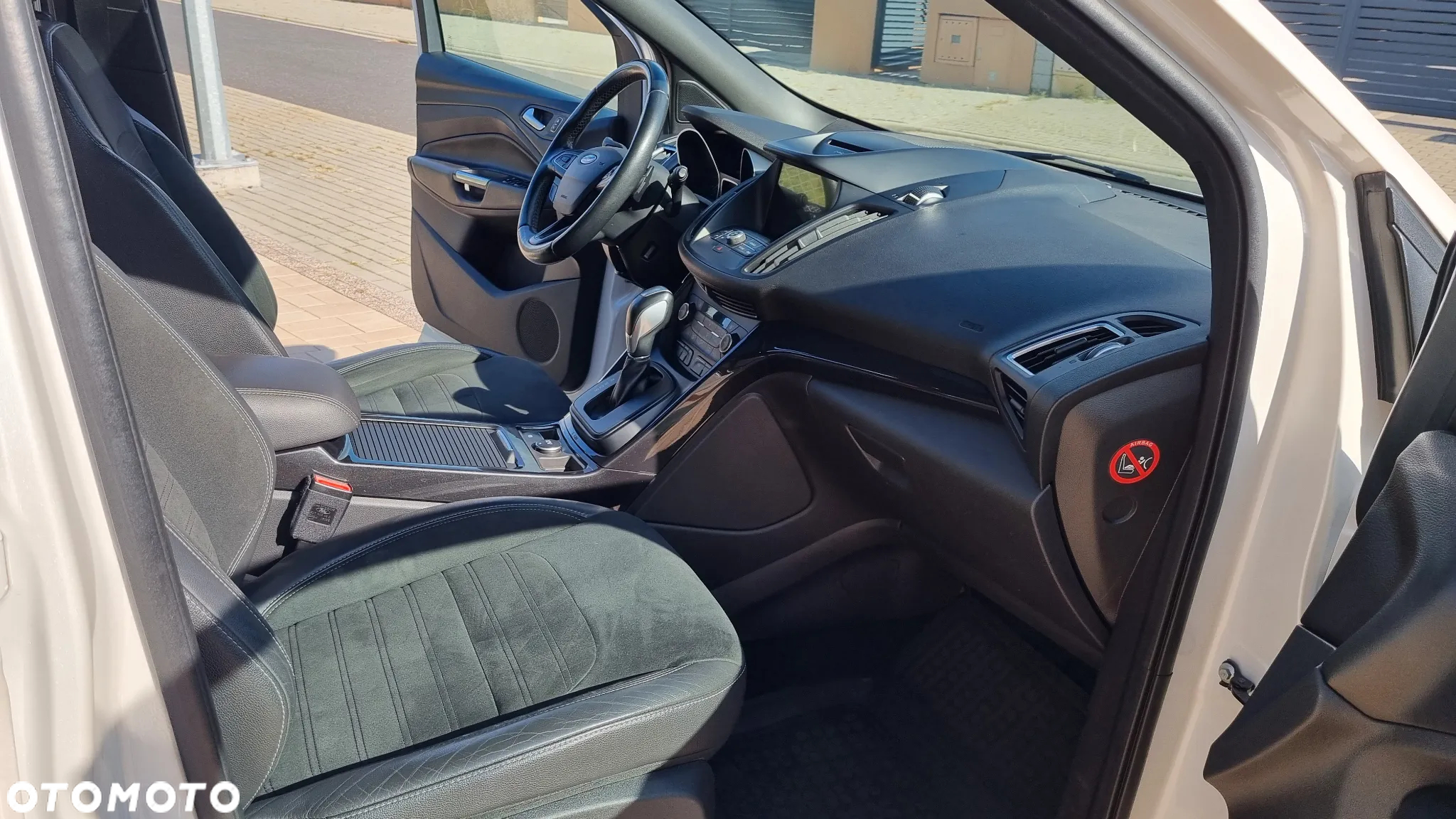 Ford Kuga 2.0 TDCi AWD ST-Line - 13