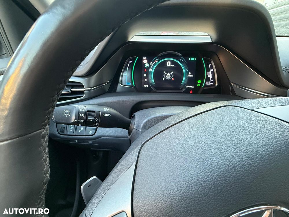 Hyundai IONIQ 1.6 GDI Premium - 11