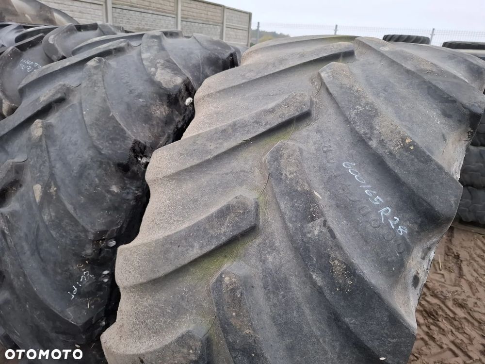 600/65R28 GOODYEAR OPTITRAC DT824 50% 2SZT - 2