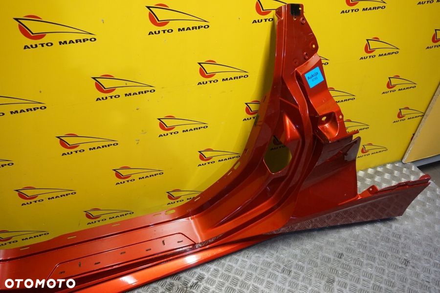 CHEVROLET CORVETTE C8 STINGRAY 2020 - Listwa Progowa Lewa Panel Boczny USA - 4