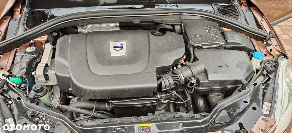 Volvo XC 60 D3 AWD Kinetic - 22