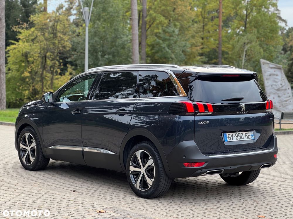 Peugeot 5008 2.0 HDi Premium + - 6