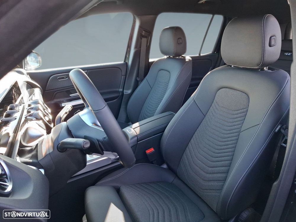 Mercedes-Benz GLB 180 d Progressive - 11
