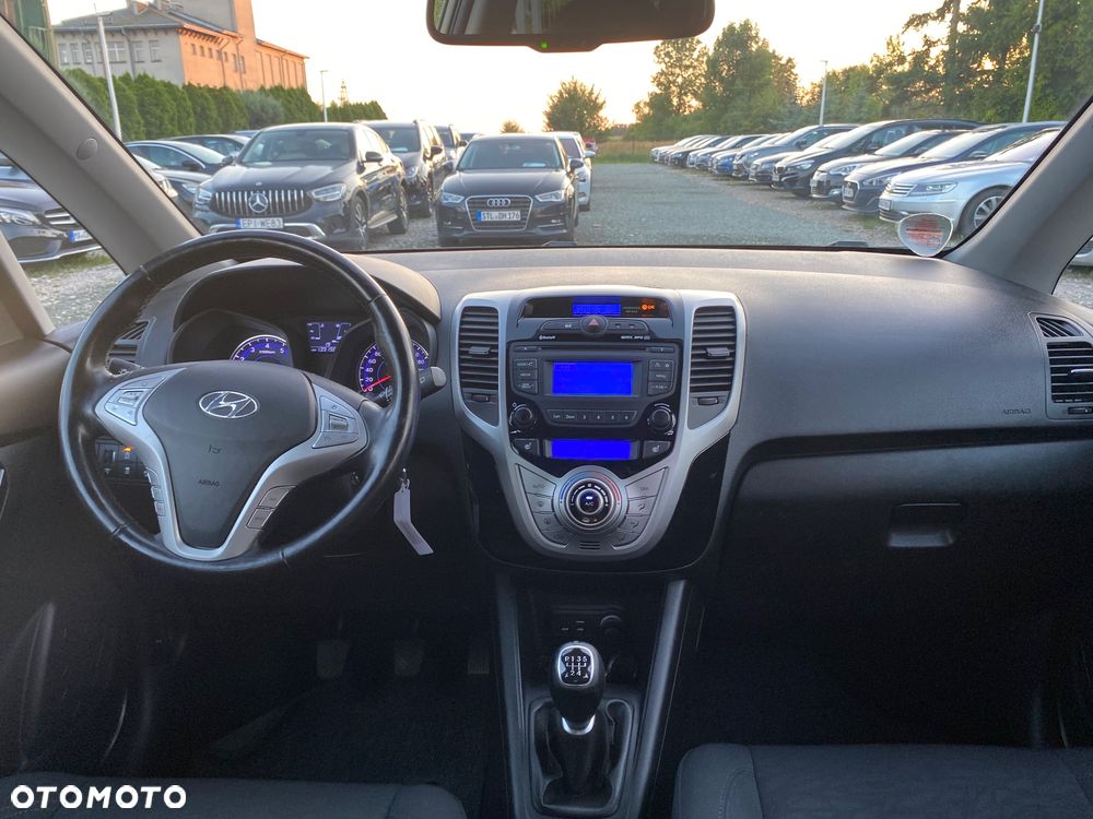 Hyundai ix20 1.4 blue Trend - 30