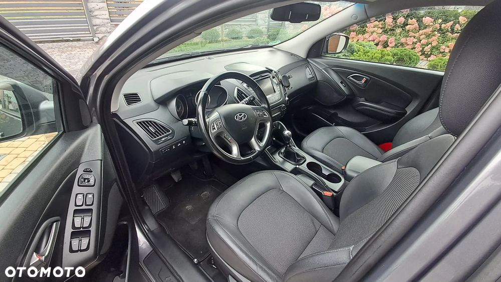 Hyundai ix35 2.0 CRDi 4WD Premium - 5