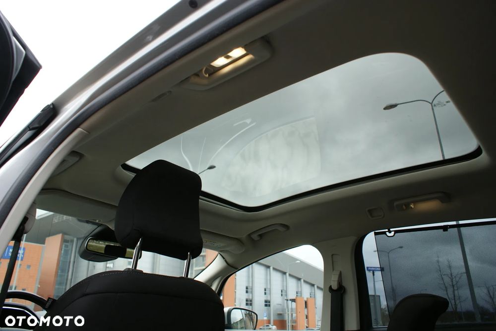 Ford S-Max 2.0 EcoBlue Titanium - 25