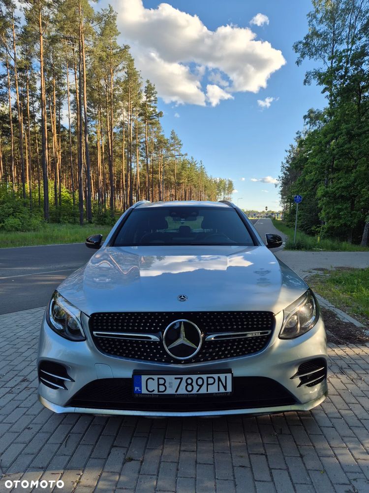 Mercedes-Benz GLC - 1