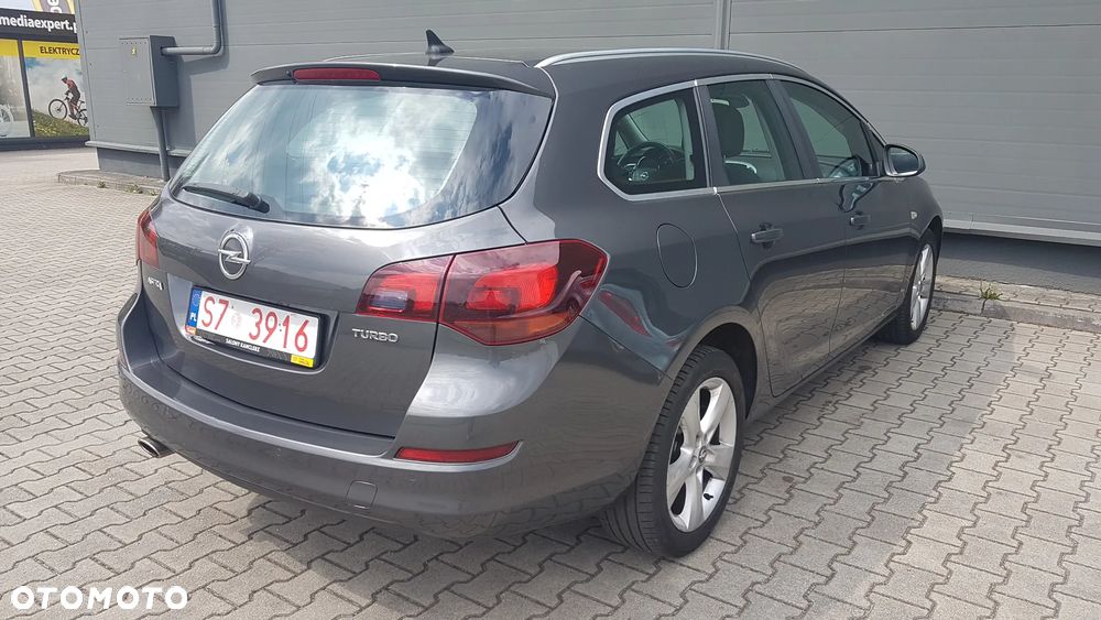 Opel Astra - 4
