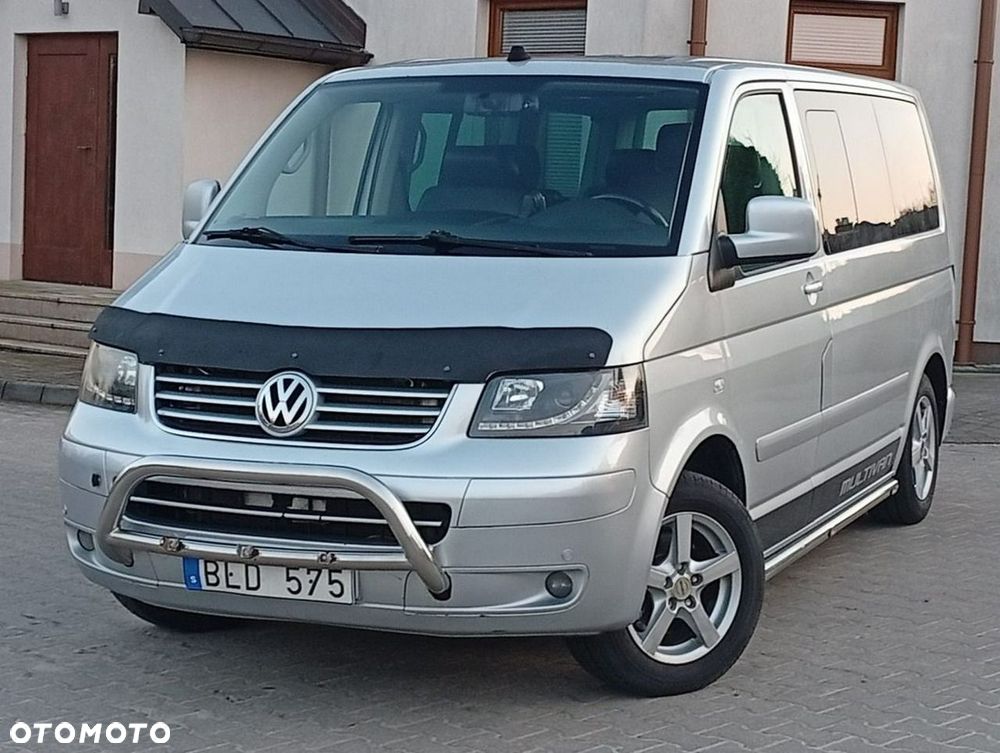 Volkswagen Multivan - 2
