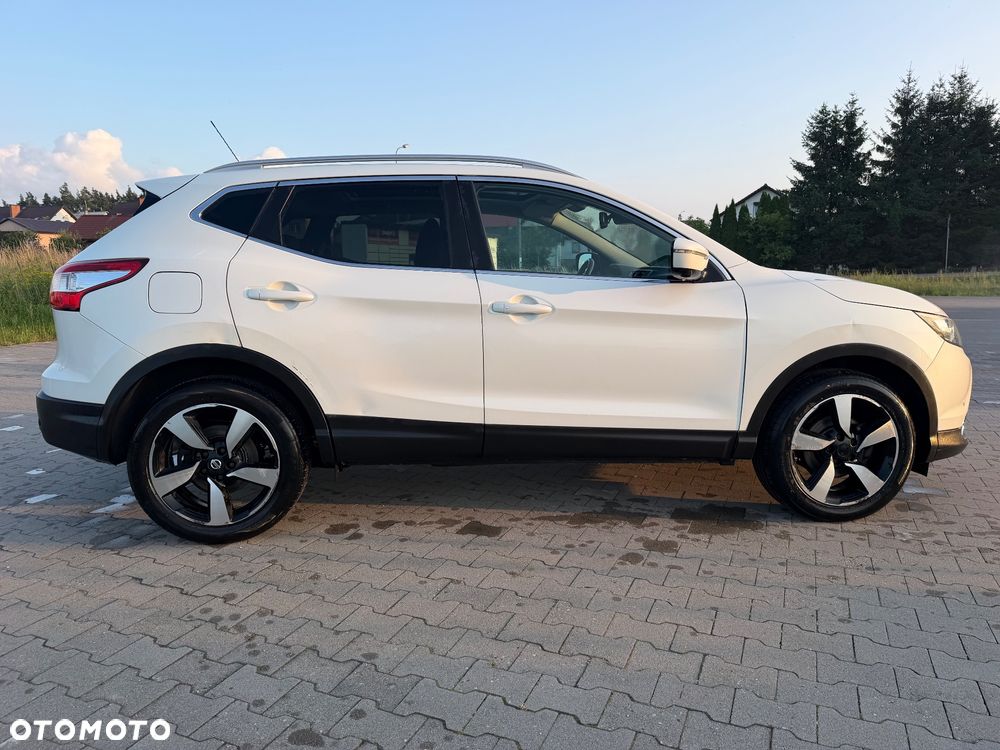 Nissan Qashqai - 11