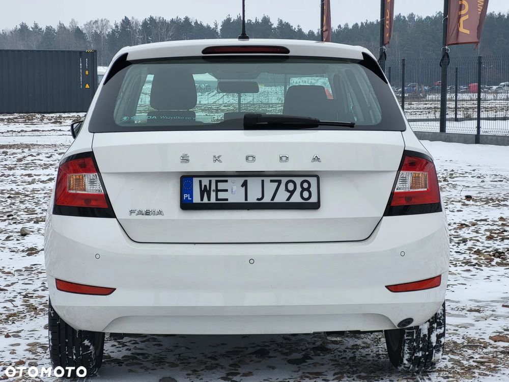 Skoda Fabia 1.0 Ambition - 4
