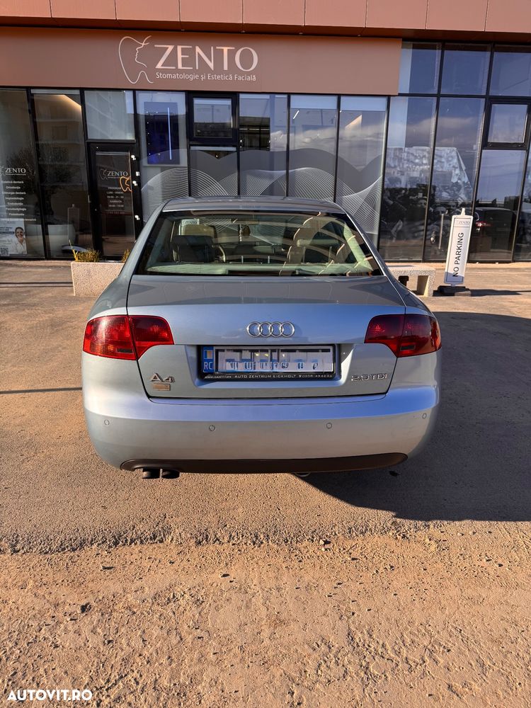 Audi A4 Limuzina - 4