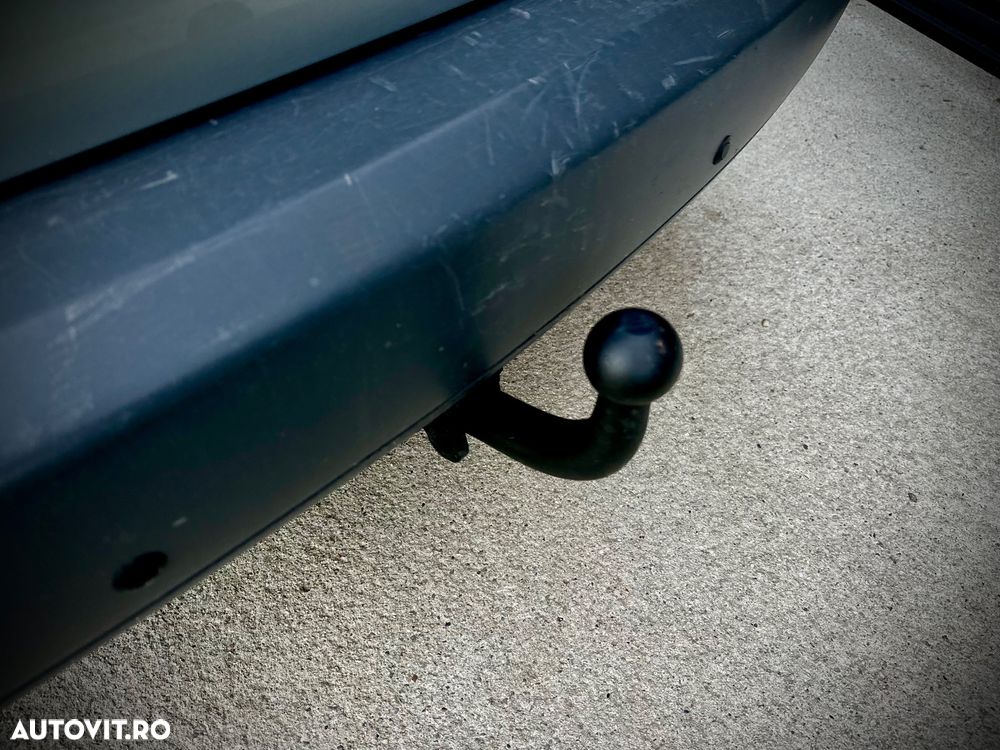 Volkswagen Caddy 1.9 DPF Maxi (5-Si.) - 12