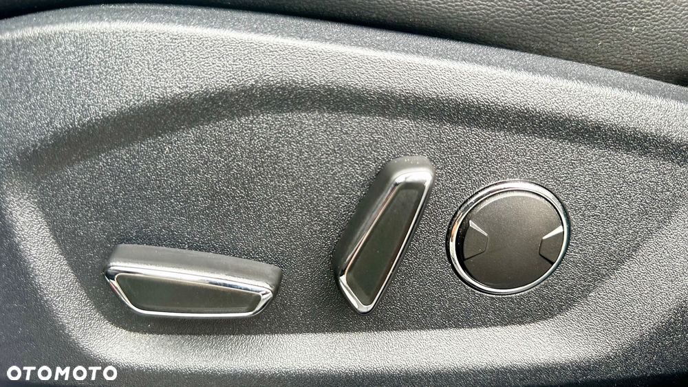Ford S-Max - 23