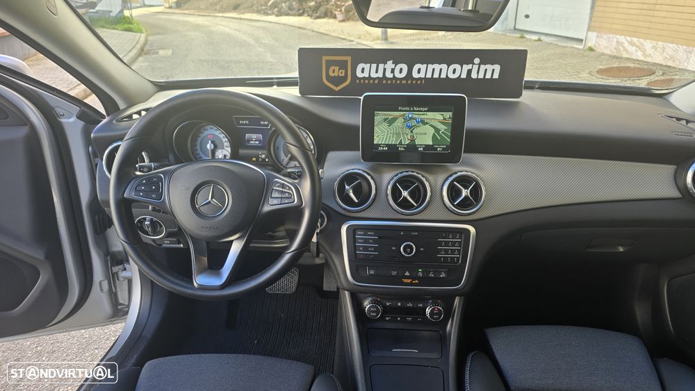 Mercedes-Benz GLA 200 CDi Urban Aut. - 18