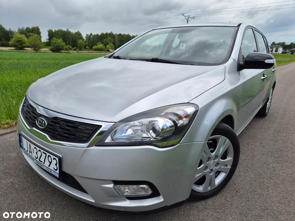 Kia Ceed 1.6 CRDi 90 Vision - 2