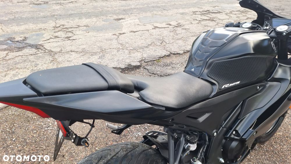 Yamaha YZR - 33