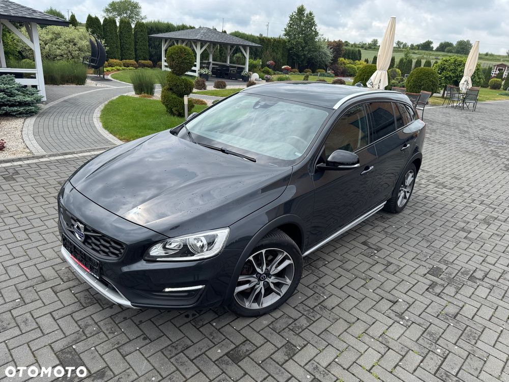 Volvo V60 Cross Country D3 Momentum - 3