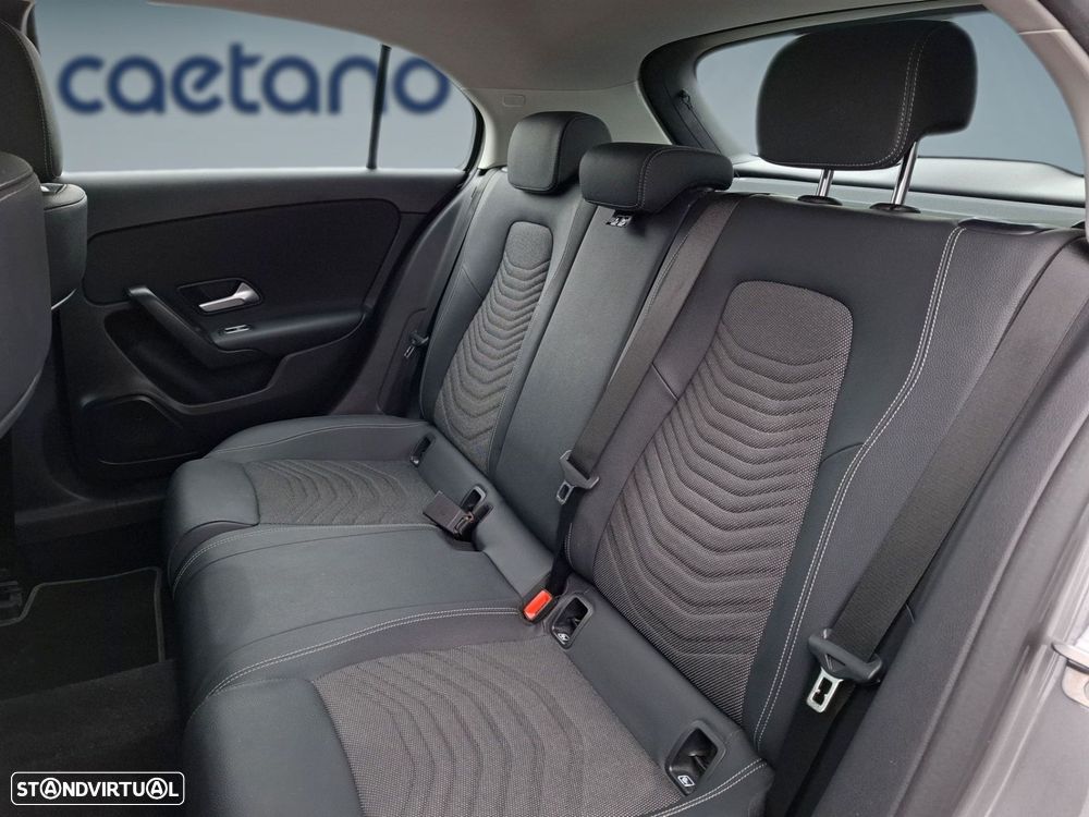Mercedes-Benz A 180 d - 14