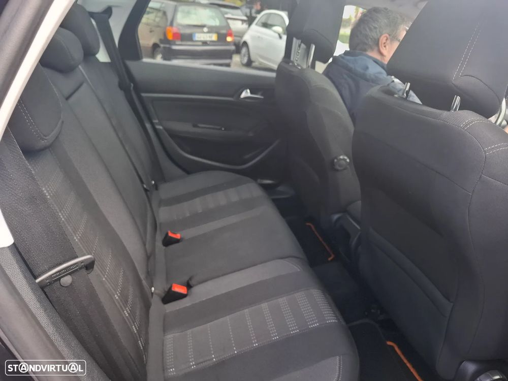 Peugeot 308 SW 1.6 BlueHDi Active J17 - 6