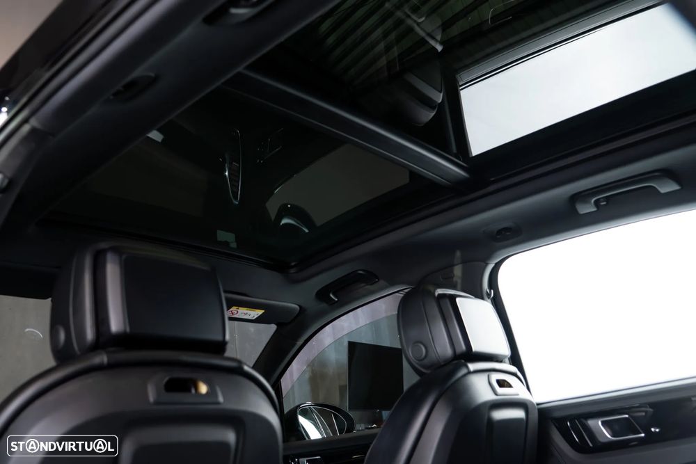 Porsche Cayenne - 31