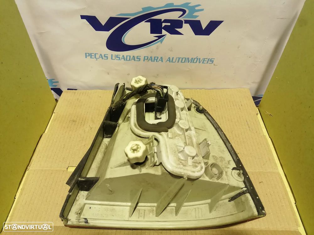 arolim traseiro Direito Opel Astra G 1998-2004 4 portas - 2