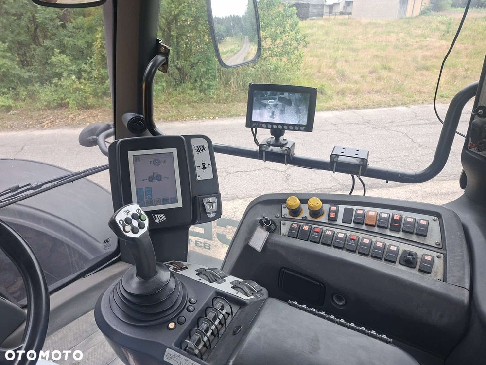 JCB Fastrac 8310 2013 rok 70 km/h Vario, nowe opony - 19