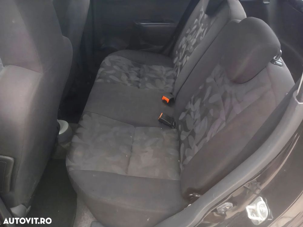 Suzuki Alto - 8