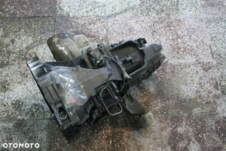SKRZYNIA BIEGÓW VW PASSAT B5 1,9TDI DHF