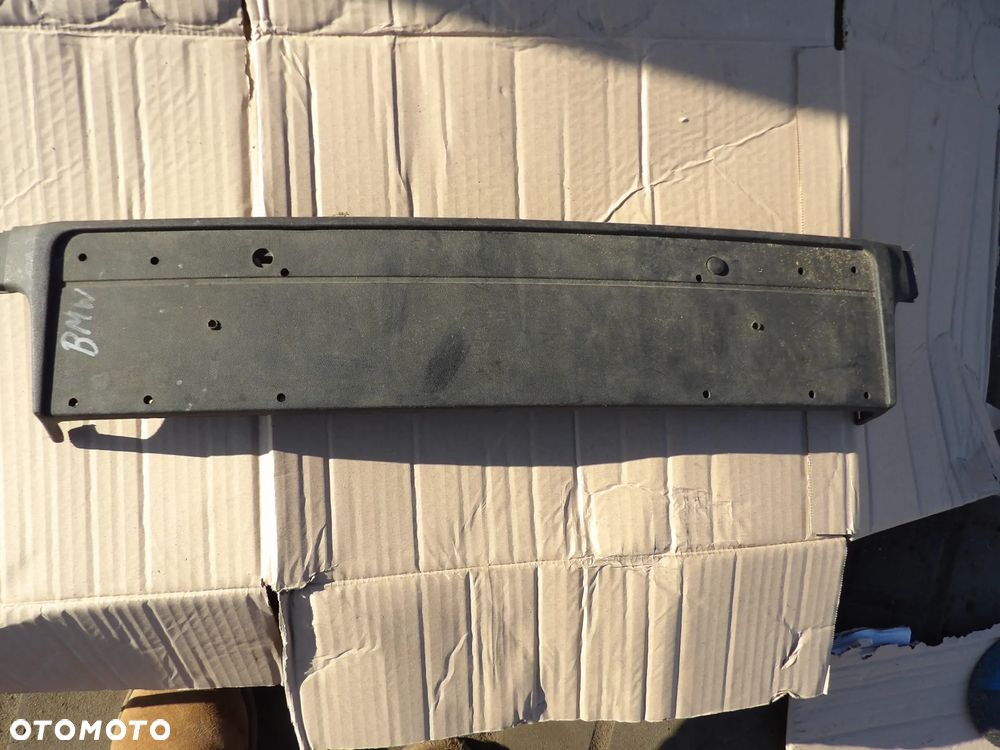 BMW - E39- RAMKA , PODKŁADKA TABLICY REJESTRACYJNEJ - 8159357 - 1