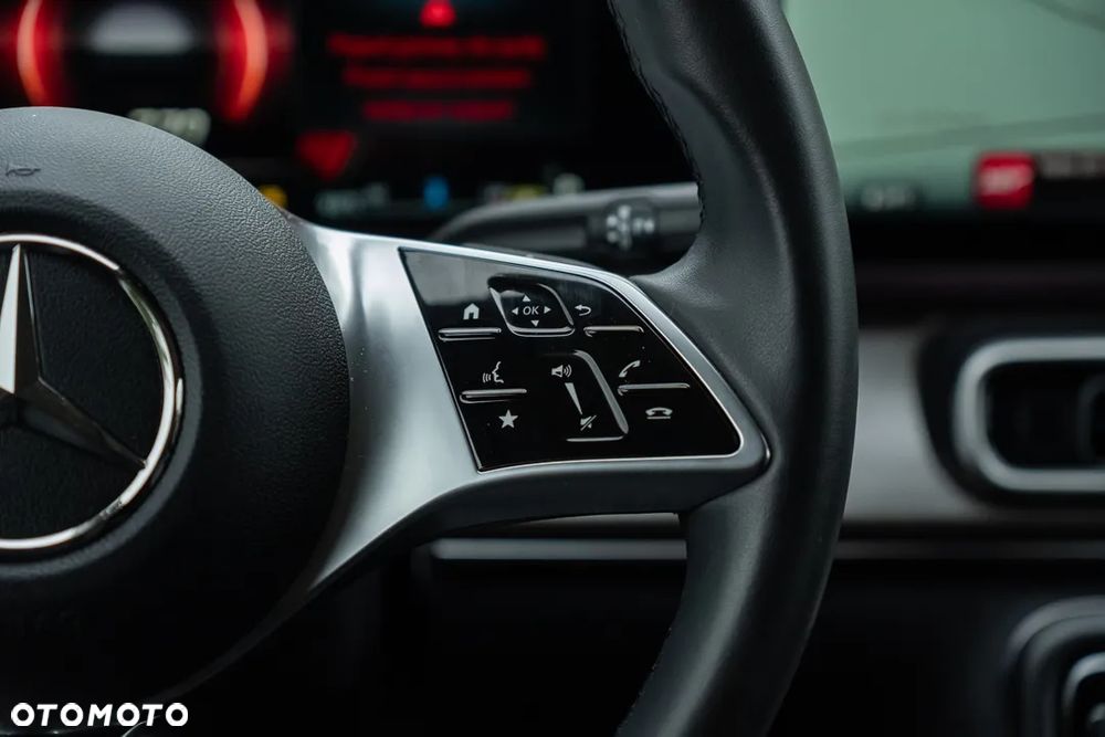 Mercedes-Benz Klasa V 300 d Avantgarde 9G-Tronic (d³ugi) - 34