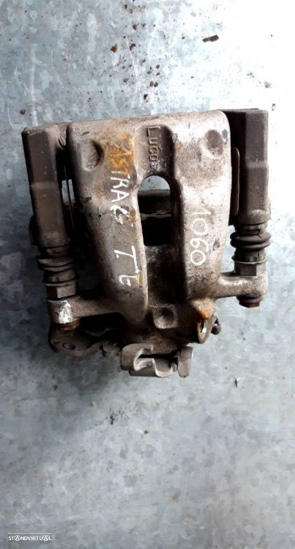 Pinça Tras Esquerda Opel Astra G Três Volumes (T98) - 1