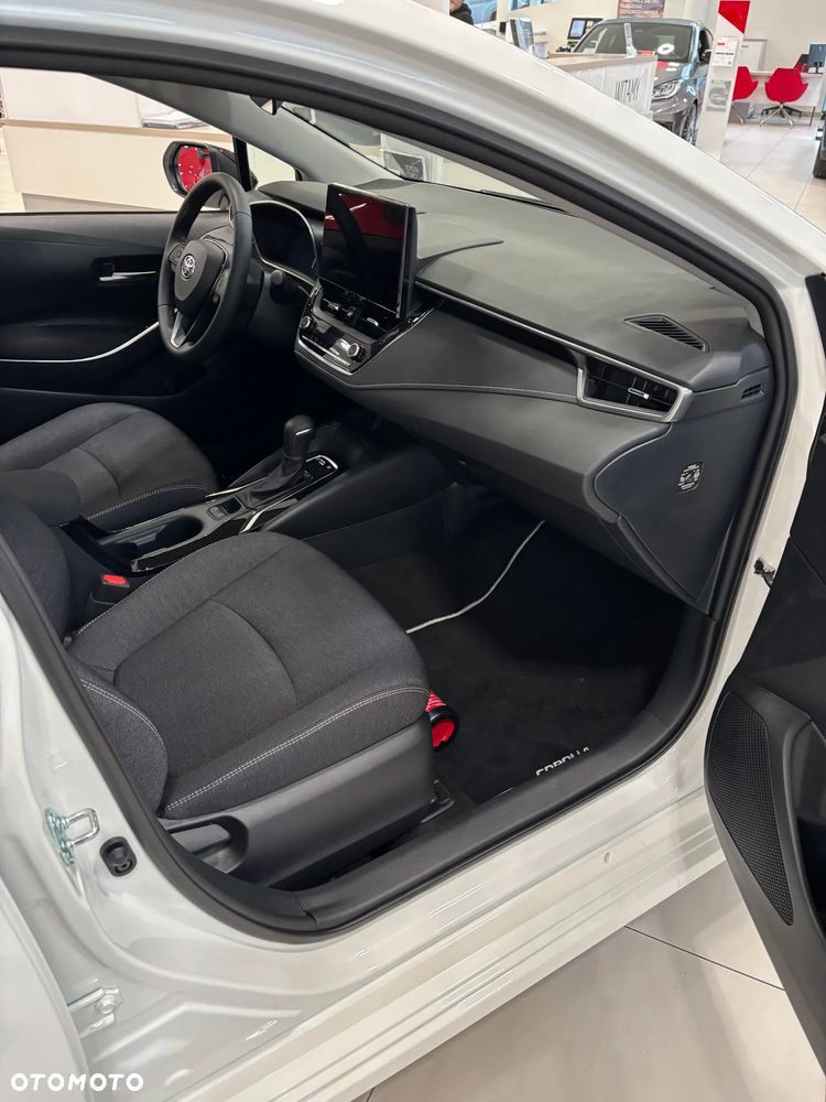 Toyota Corolla 1.8 Hybrid Comfort - 18