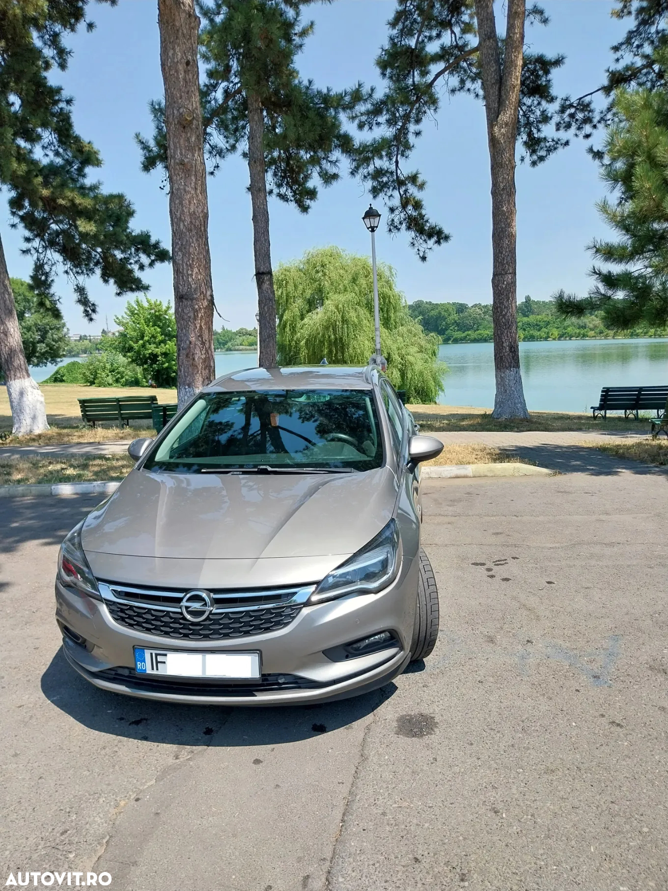 Opel Astra 1.6 D (CDTI DPF ecoFLEX) Start/Stop Edition - 2