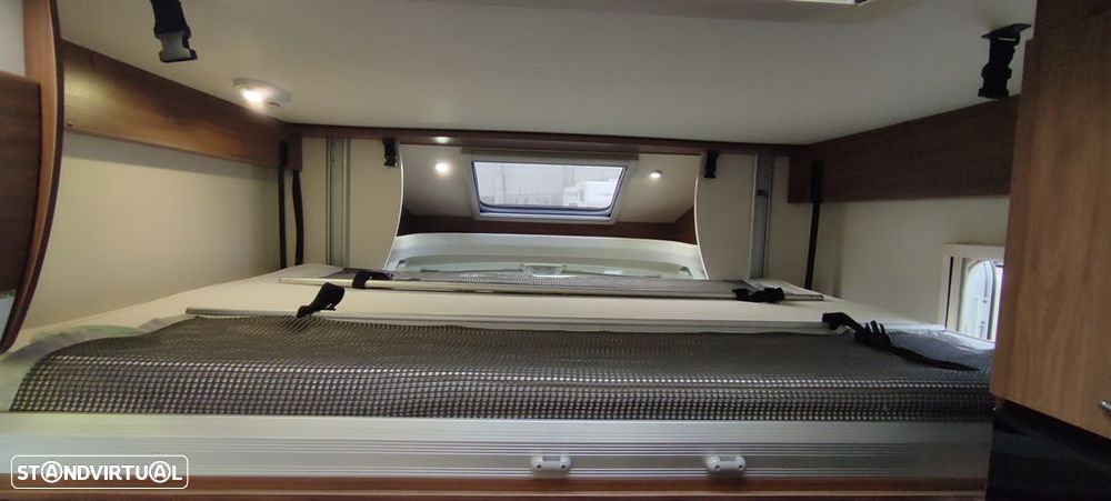 Pilote Essential P746 (Cama central - GPL) - 3