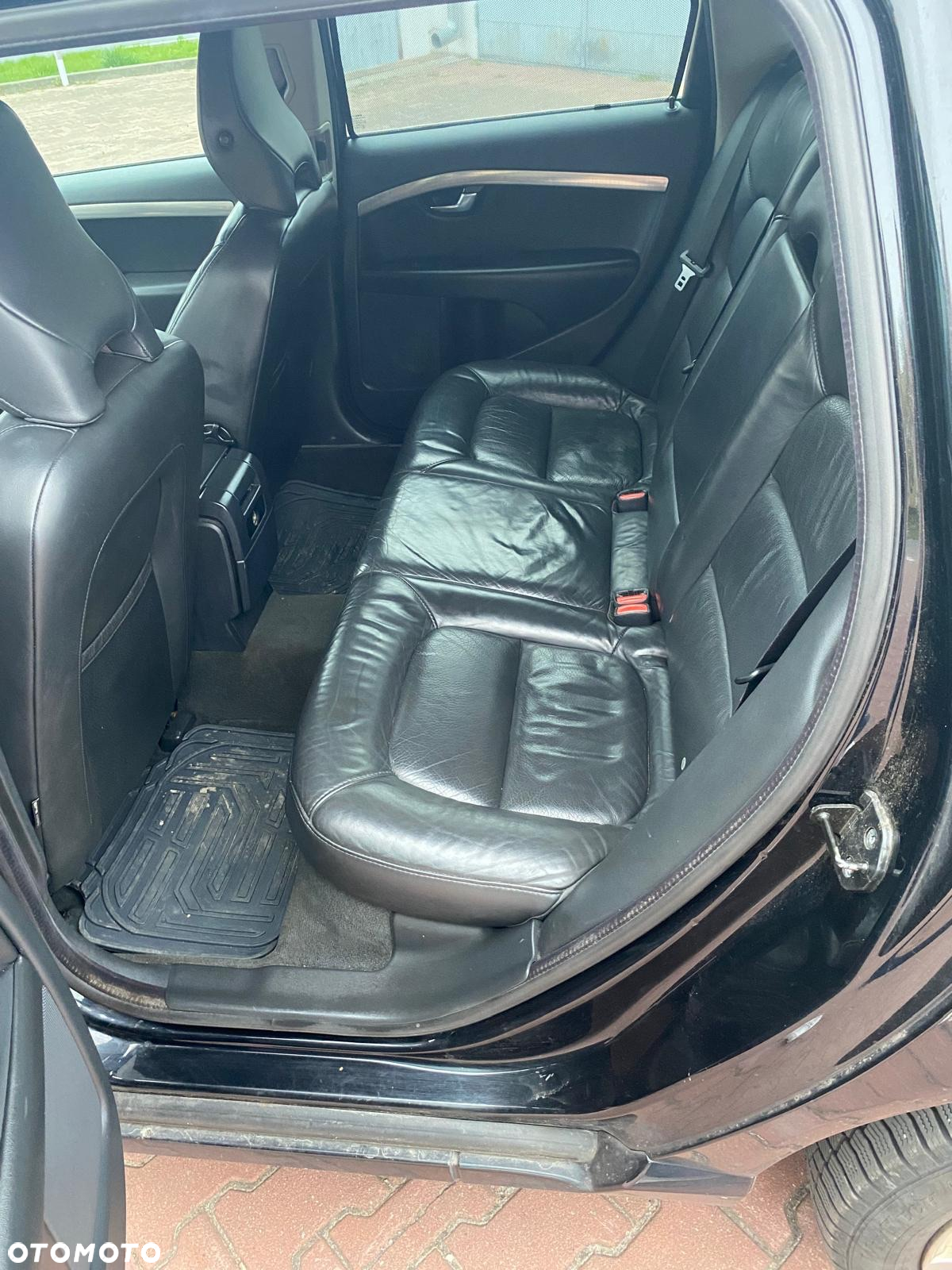 Volvo V70 - 9