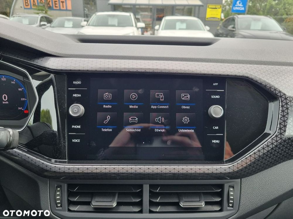 Volkswagen T-Cross 1.6 TDI SCR DSG Style - 27