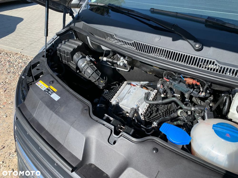 Volkswagen Transporter - 28