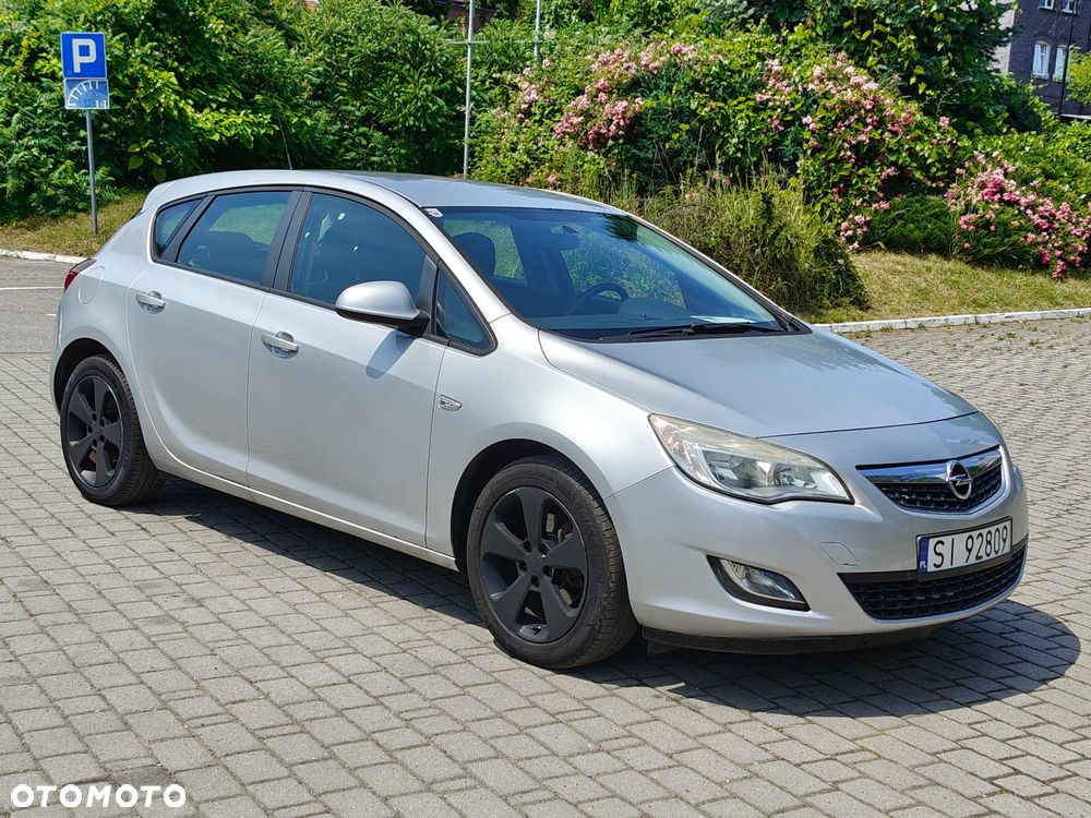 Opel Astra 1.7 CDTI Cosmo - 14